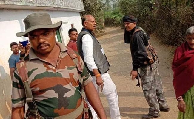 झारखंड विधानसभा : पलामू के चैनपुर में केएन त्रिपाठी के समर्थकों ने पत्रकारों पर किया हमला