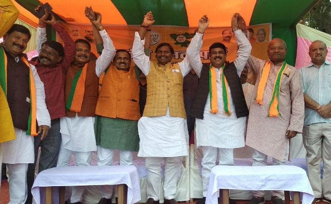 खरसावां : साल व महुआ के पेड़ से निकलेगा डीजल-पेट्रोल, आदिवासियों को मिलेगा रोजगार : धर्मेंद्र प्रधान