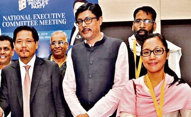 झारखंड विधानसभा चुनाव 2019 : भाजपा प्रवक्ता प्रवीण प्रभाकर ने पार्टी छोड़ी संगमा की एनपीपी गये