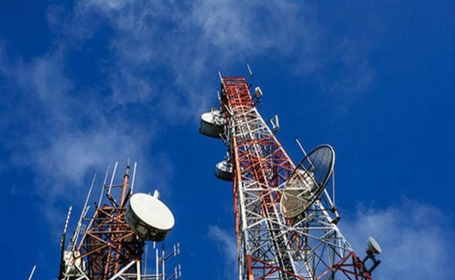 टावर लगाने के नाम पर ठगी करनेवाले गिरफ्तार