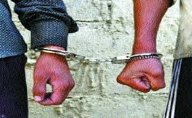 55 किलो सोना लूट में दो लुटेरे गिरफ्तार