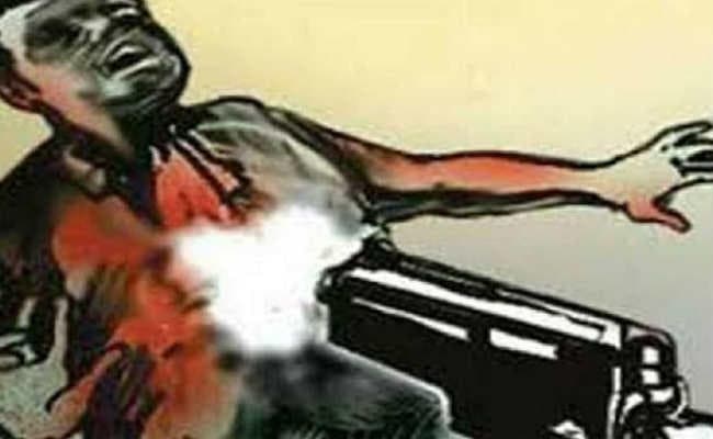 कपड़ा व्यवसायी को मारी गोली, मौत