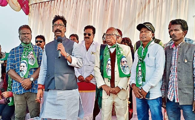 झारखंड विधानसभा चुनाव 2019 : डूब रही भाजपा को बचाने पीएम आये: हेमंत सोरेन