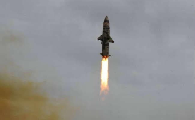 भारत ने किया पृथ्वी-2 मिसाइल का सफल रात्रि परीक्षण, 1000 किलोग्राम तक युद्ध सामग्री ले जाने में सक्षम