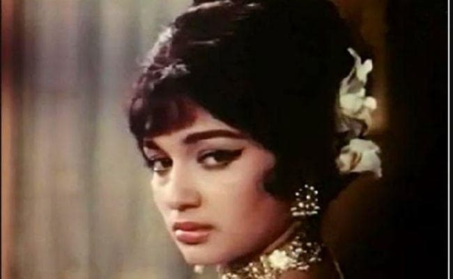 इस अभिनेत्री को शादीशुदा निर्देशक से हुआ था प्‍यार, आज तक नहीं की शादी