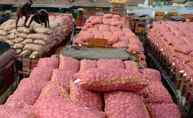 अफगान से प्याज मंगाकर 70-80 रुपये किलो बेच रहे हैं दिल्ली-पंजाब के व्यापारी