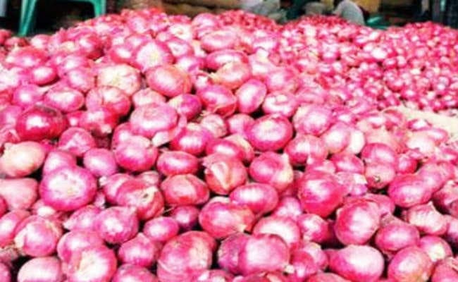 आसमान छूता प्याज का भाव : मुंबई-कोलकाता में @ 150 रुपये, जनवरी तक राहत मिलने के आसार नहीं