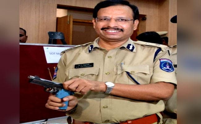 हैदराबाद मामला: एनकाउंटर मैन के नाम से मशहूर हैं ‘DCP सीवी सज्जनार’, जानिए कैसे मिला ये नाम