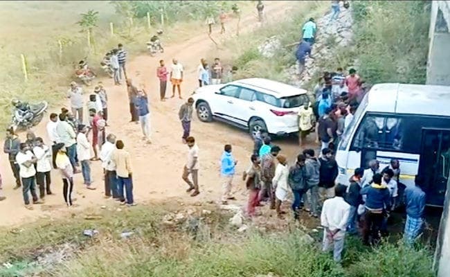 हैदराबाद मुठभेड़ पर आरजेडी नेताओं ने दी अलग-अलग प्रतिक्रिया, ...पढ़ें