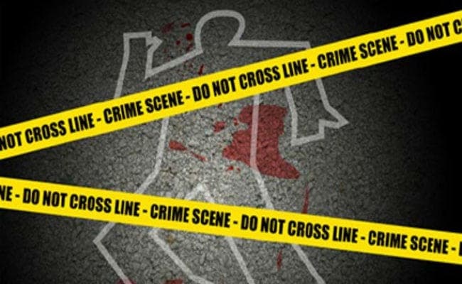 साथियों ने पार्टी में बुला कर शराब पिलायी और मार डाला