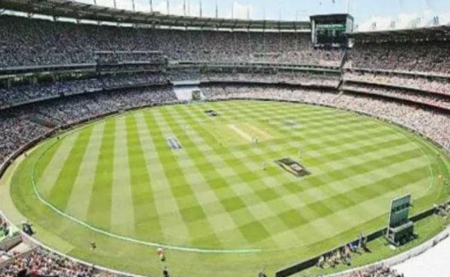 पिच खतरनाक होने के कारण मेलबर्न क्रिकेट ग्राउंड में मैच रद्द