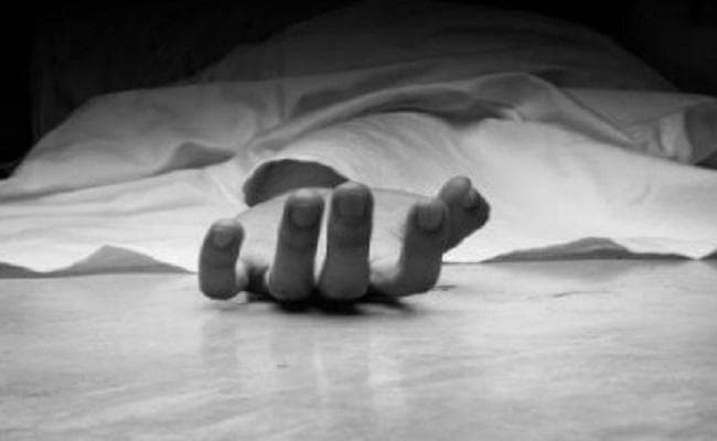 भूली मोड़ में युवक की हत्या, गाड़ी में मिला शव