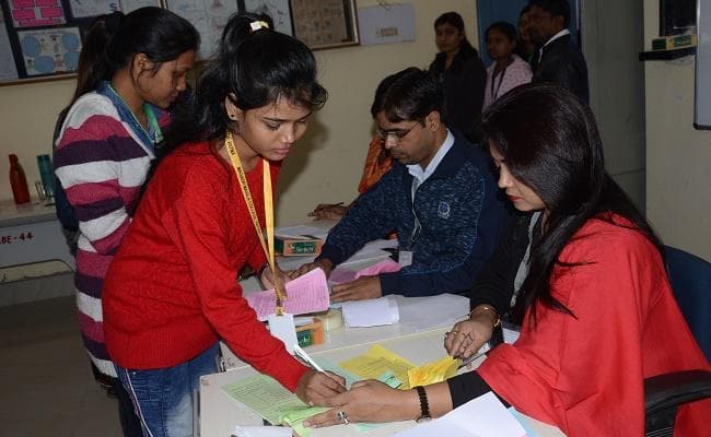 पीयू छात्र संघ चुनाव : छात्रों में दिखा उत्साह, 58.59% डाले गये वोट