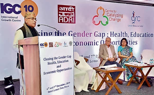 बिहार में महिलाओं की भूमिका हर क्षेत्र में बढ़ी - हरिवंश