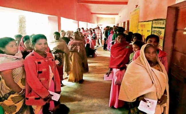 मझगांव :  पुरुषों के मुकाबले महिलाओं में उत्साह