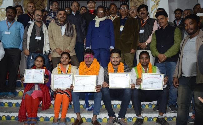 पीयू छात्र संघ चुनाव परिणाम : मनीष बने अध्यक्ष, निशांत उपाध्यक्ष एवं प्रियंका महासचिव