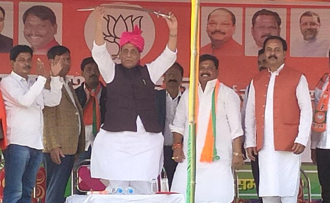 देवघर में चुनावी सभा में बोले राजनाथ- हमने नक्‍सलवाद के खात्‍मे का संकल्‍प लिया है, आप साथ दें