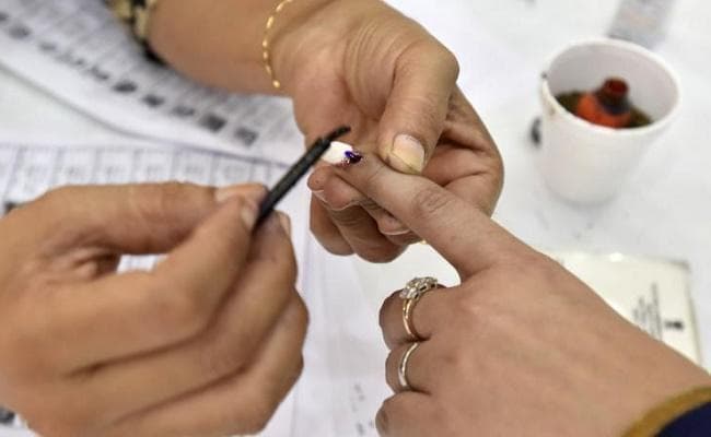 झारखंड विधानसभा चुनाव तीसरा चरण : 12 दिसंबर को 17 सीटों पर होगा मतदान, पांच सीटों पर शाम पांच बजे तक पड़ेंगे वोट