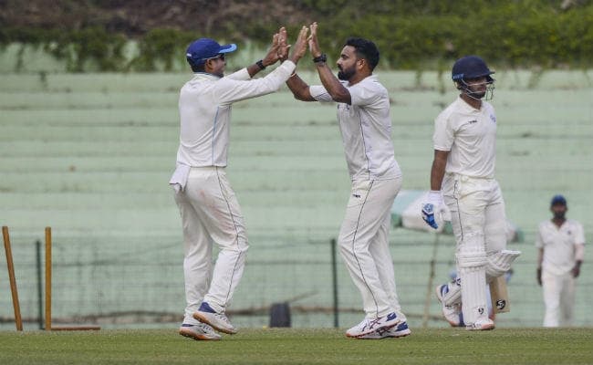 रणजी ट्रॉफी : झारखंड की अच्‍छी शुरुआत, पहले ही दिन त्रिपुरा के 8 बल्‍लेबाजों को भेजा पवेलियन