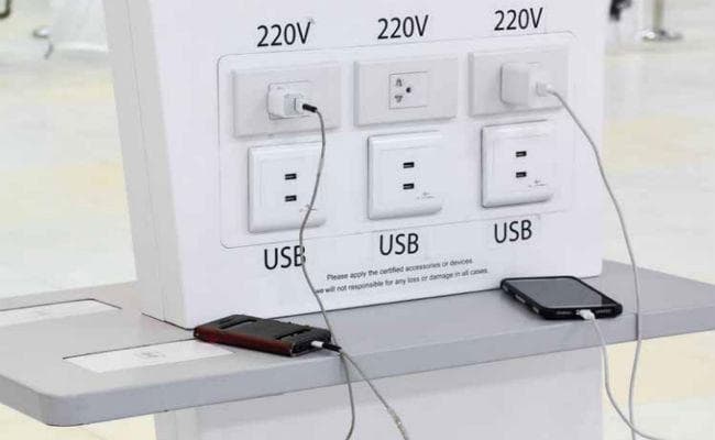 ALERT: यहां फोन न करें चार्ज, 1 मिनट में हो सकते हैं कंगाल