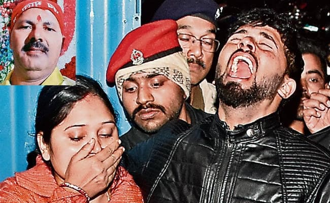 रांची : कांके में वकील को घर के सामने मारी गोली, मौत