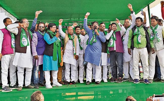 झारखंड विधानसभा चुनाव 2019 : सरकार बनी, तो स्थानीय को 75 प्रतिशत आरक्षण : हेमंत