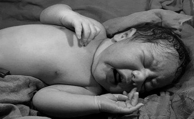 पागल भाई के दुष्कर्म का शिकार हुई नाबालिग ने दिया बेटे को जन्म, बेटे को बचाने के लिए मां ने रची साजिश, ...जानें क्या?