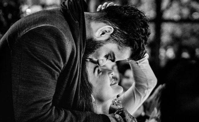 ''ये प्यार न होगा कम, सनम तेरी कसम'': सेकेंड मैरिज एनिवर्सरी पर कोहली ने कहा ये, अनुष्‍का ने दिया जवाब...