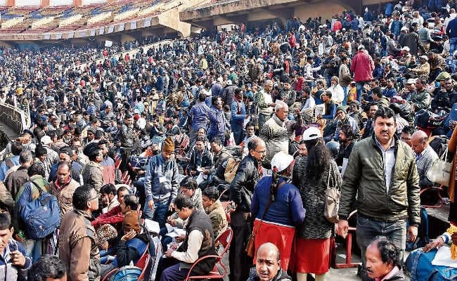 झारखंड विधानसभा चुनाव 2019 : रांची के 2039 बूथों पर पहुंचीं पोलिंग पार्टियां, सिल्ली और खिजरी में सुबह सात बजे से तीन बजे तक मतदान