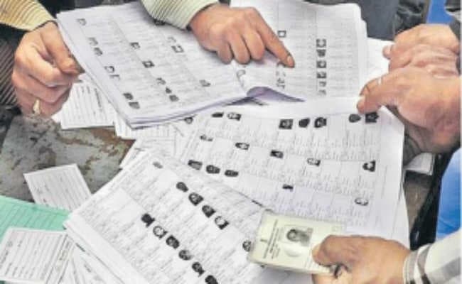झारखंड विधानसभा चुनाव 2019 : रातू प्रखंड में हैं 78,066 मतदाता, बुढ़मू क्षेत्र के 64,486 मतदाता आज करेंगे मतदान