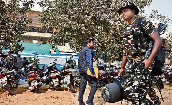 झारखंड विधानसभा चुनाव 2019 तीसरा चरण : आज जरूर निकलिए वोट करने, इन पर है सबकी नजरें