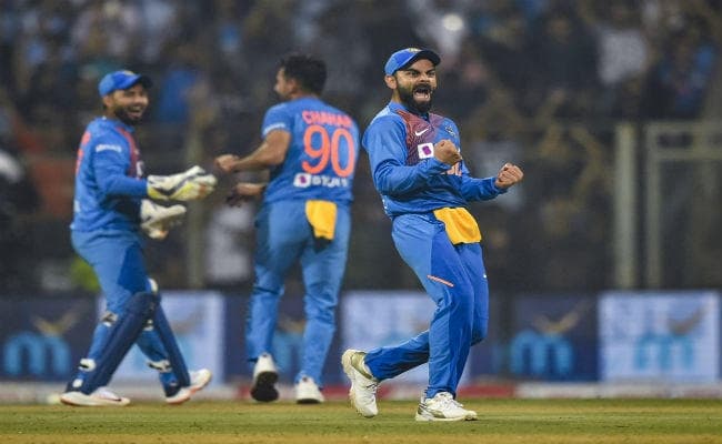 भारत और वेस्टइंडीज की टीमें पहले वनडे के लिये चेन्नई पहुंची