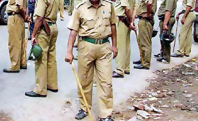 बाहुबलियों के प्रभाव वाले इलाके में बेहतर कानून-व्यवस्था जरूरी