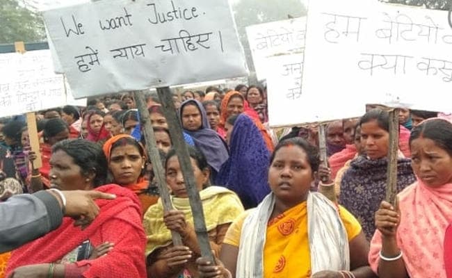 झारखंड की दो बेटियों को न्याय दिलाने के लिए सड़क पर उतरा पिपरवार कोयलांचल, VIDEO