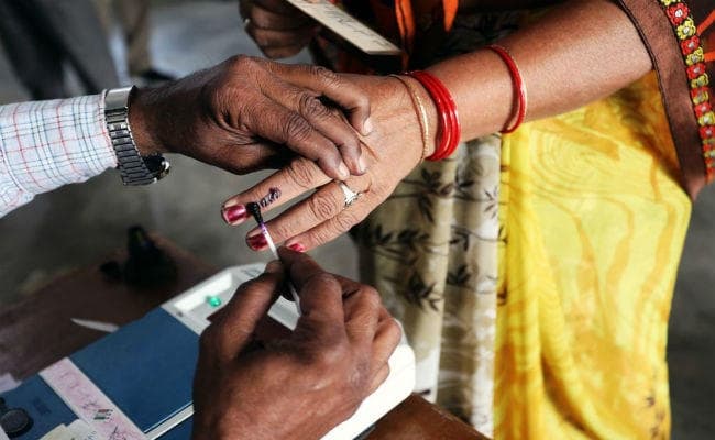 UP Chunav 2022: उत्तर प्रदेश में 10 फरवरी को पहले चरण में 58 सीटों पर वोटिंग, 2017 में 53 पर जीती थी BJP