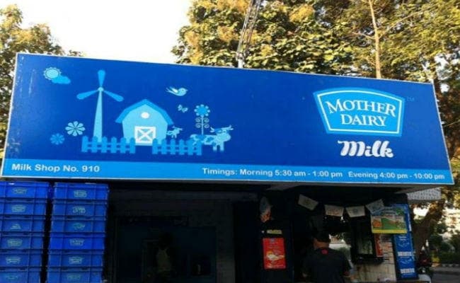 लो! अब दूध भी महंगा, दिल्ली-एनसीआर में मदर डेयरी ने तीन रुपये लीटर तक बढ़ायी कीमत