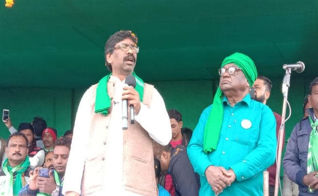 महागठबंधन की सरकार बनी तो किसानों के कर्ज होंगे माफ : हेमंत सोरेन