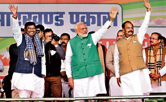 दुमका में बोले प्रधानमंत्री मोदी, आपकी इच्छा व भावना के विरुद्ध सरकार कुछ नहीं करेगी, आज आयेंगे शाह, योगी व निरहुआ