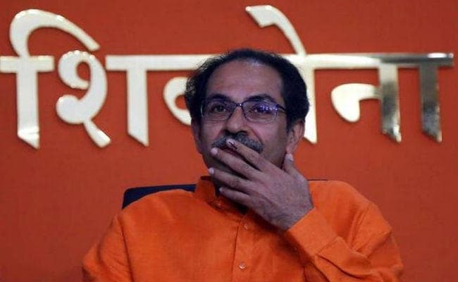 मंत्रिमंडल विस्तार से पहले बोली शिवसेना- वरिष्ठ नेता युवाओं के लिए कुर्सी छोड़ने को तैयार नहीं