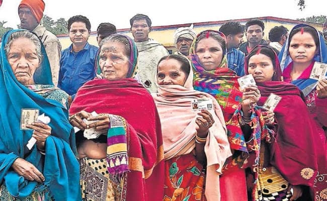 झारखंड विधानसभा चुनाव 2019 : वोट के लिए लाइन में खड़ा था 25 लाख के इनामी अजय महतो का पूरा परिवार