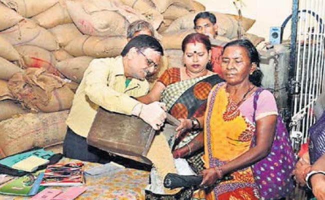 पीडीएस में पोर्टेबिलिटी : राशन कार्ड पर अब झारखंड के बाहर भी ले सकेंगे अनाज