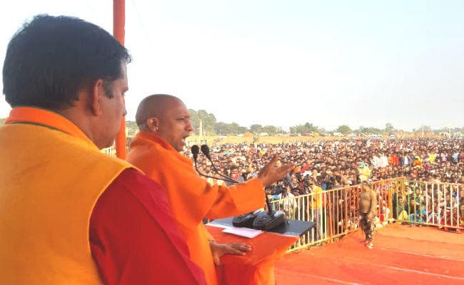 देवघर में बोले योगी- 370 हटाकर भाजपा ने देश से आतंकवाद-नक्सलवाद को खत्‍म किया