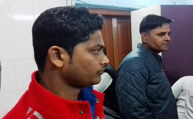 मुंगेर : रिश्वत मांगने के आरोप में डीआईजी कार्यालय के दो पुलिसकर्मी गिरफ्तार