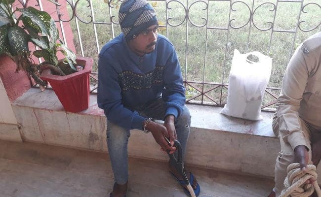 मूक-बधिर नाबालिग से दुष्कर्म के आरोपी को पुलिस ने पकड़ा, जेल