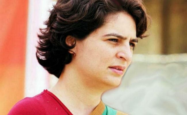 पाकुड़ में प्रियंका गांधी ने कहा, नरेंद्र मोदी प्रचार में हीरो और काम में हैं जीरो