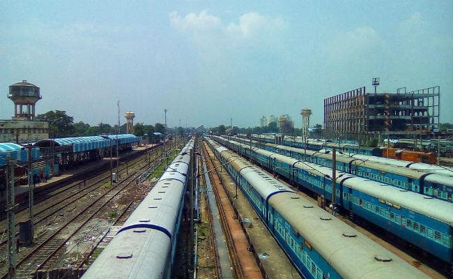 सांतरागाछी-कोयम्बटूर के बीच नौ जोड़ी स्पेशल ट्रेनें