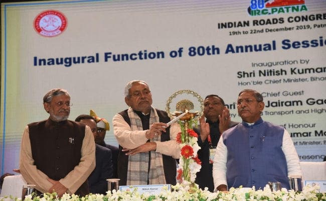 ''2020 के अगस्त तक पक्की सड़क से जुड़ जायेंगे बिहार के हर गांव और टोले''