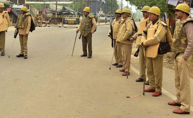 असम में इंटरनेट बंद रहने से परीक्षा फॉर्म नहीं भर पाये छात्र