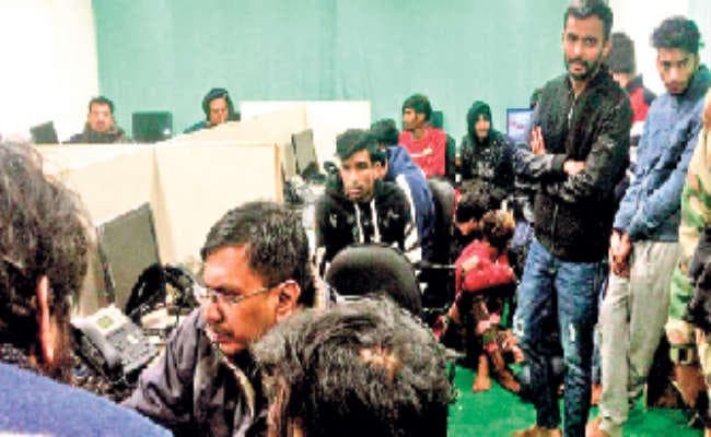 झरिया में बैठकर अमेरिका के लोगों को ठगनेवाले साइबर फ्रॉड गिरोह का भंडाफोड़, 29 हिरासत में