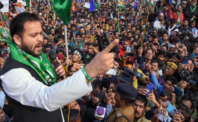 बिहार बंद: ऑटो तोड़ने वाले RJD नेता पर गिरी गाज, तेजस्वी ने जिला अध्यक्ष को हटाया, बोले- नुकसान की करेंगे भरपाई